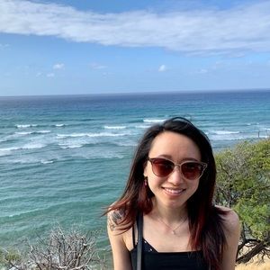 Meet your Posher, Alyssa